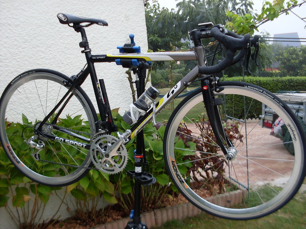 Velo de course GO Sport spego 130 competition Vélos