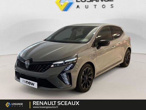 Renault Clio V Clio E-Tech full hybrid 145 ch GSR2 Esprit Alpine 2024 occasion Sceaux 92330