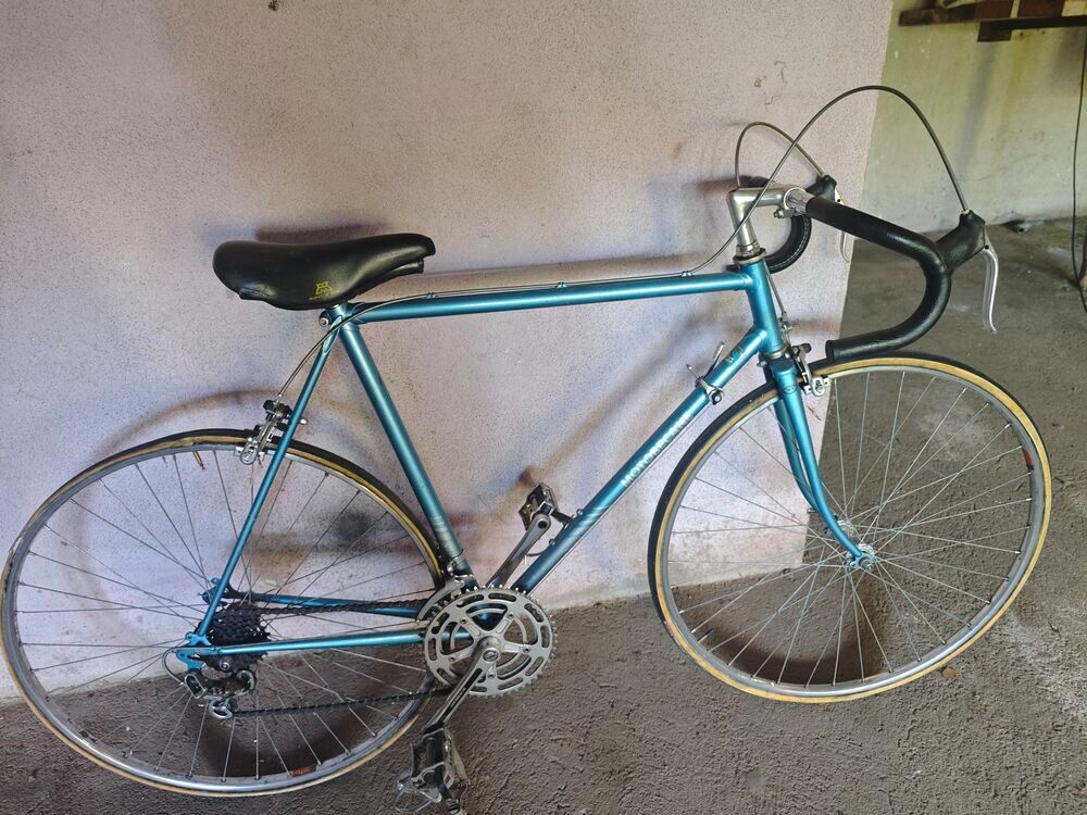 V&eacute;lo de route vintage Vélos