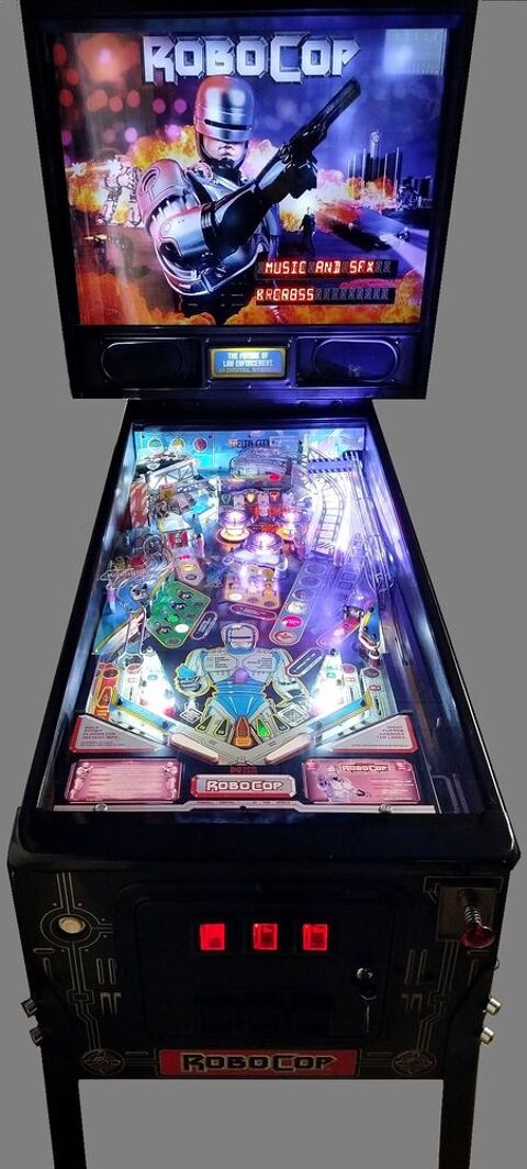 Très beau flipper Robocop révisé en tbe 3490 Bar-le-Duc (55)