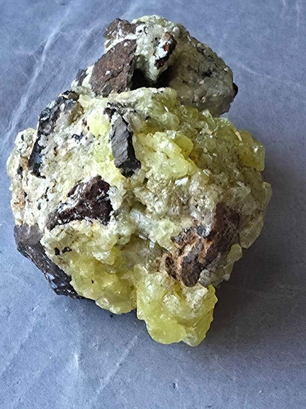 Min&eacute;ral Pyromorphite Jaune RDC Katanga 38g 
