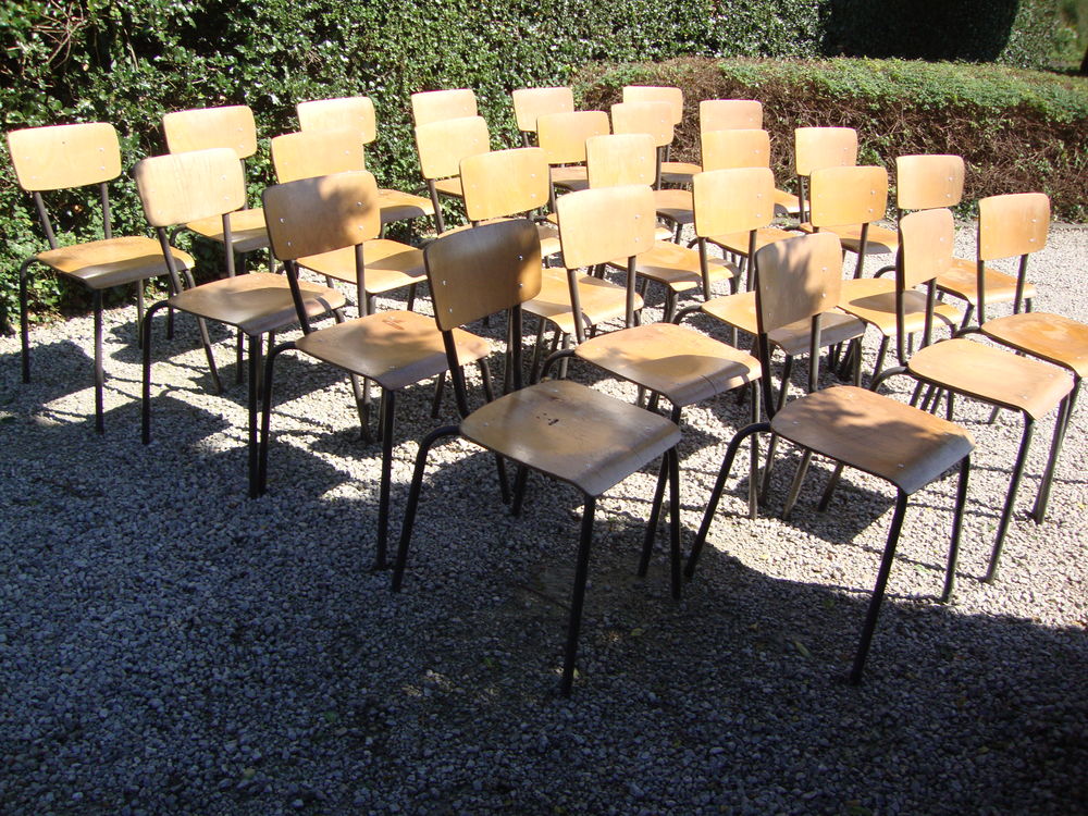 Vintage lot de 25 chaises d'&eacute;cole ,industriel Meubles