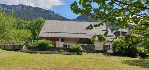   Ancienne ferme  - 120 m� habitables + 320 m� exploitables.  Ferme - 5 pi�ce(s) - 120 m�