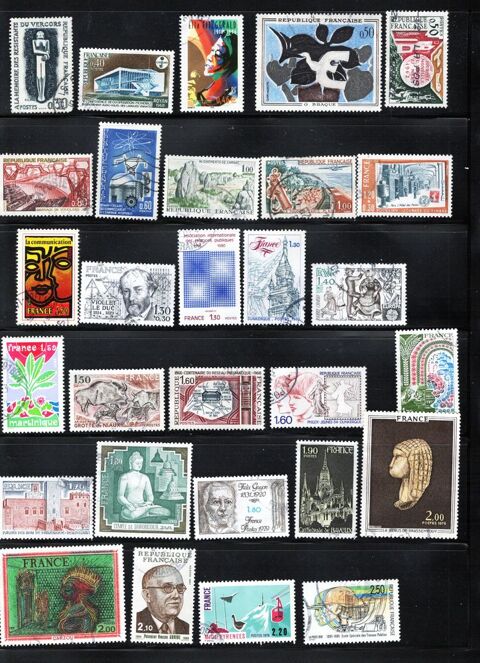lot de 57 timbres de FRANCE 3 Les Églisottes-et-Chalaures (33)