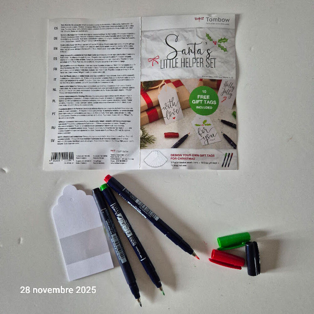 Tombow Le petit assistant du P&egrave;re No&euml;l comprend 3 stylos pin Bricolage