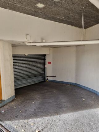  Parking / Garage � vendre 12 m�