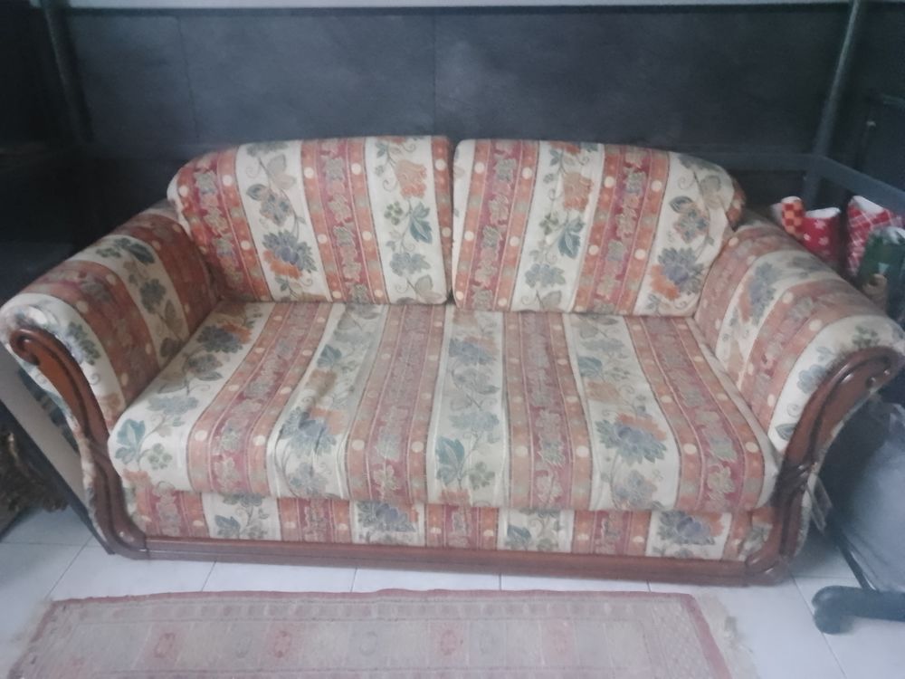 2 canap&eacute;s Meubles