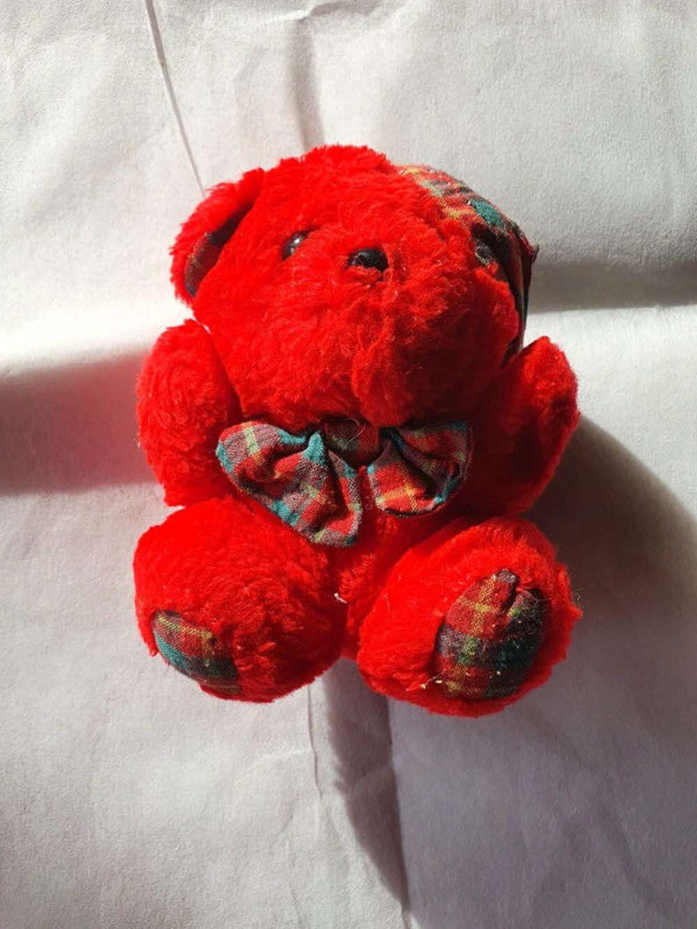 peluche ours rouge Jeux / jouets