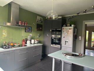 Maison à vendre 11 pièces 180 m²