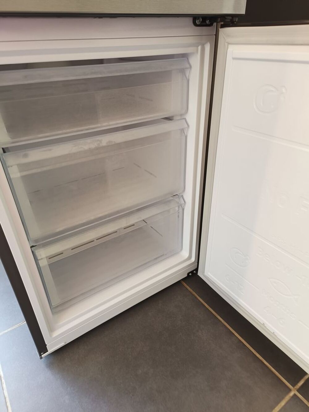 R&eacute;frig&eacute;rateur/cong&eacute;lateur neuf Cuisine