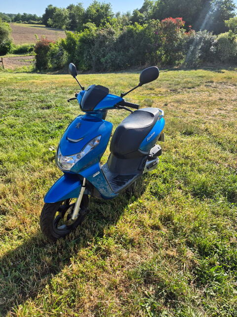 Scooter PEUGEOT 2023 occasion Bressuire 79300