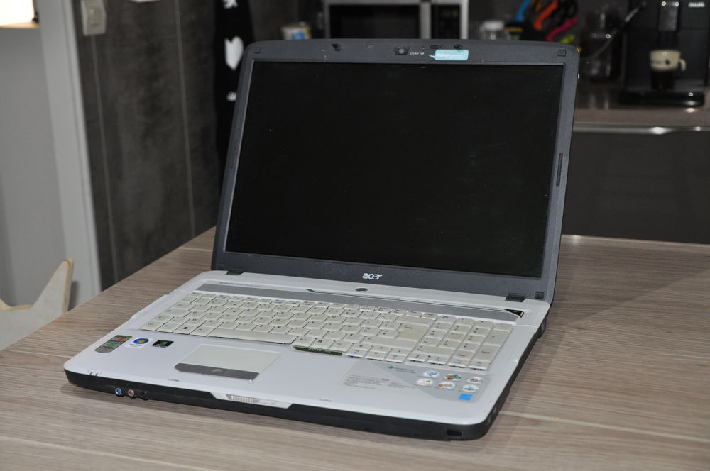 Acer Aspire 5720ZG de 15,4 pouces Matériel informatique