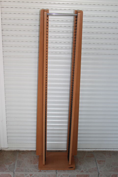 Tour porte DVD et CD Sadim design 4 Montigny-Lencoup (77)