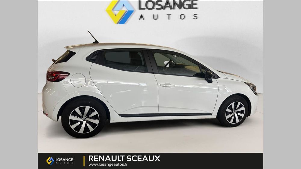 Clio V Clio E-Tech full hybrid 145 Evolution 2023 occasion 92330 Sceaux