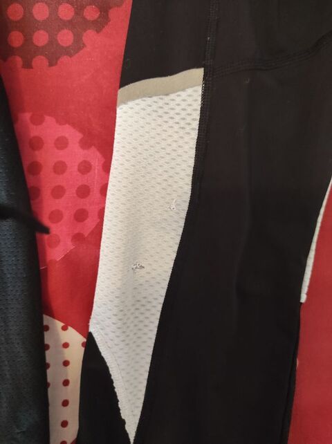  vendre 10� ensemble jogging taille 36/38 le haut et bas 38 10 Accolay (89)