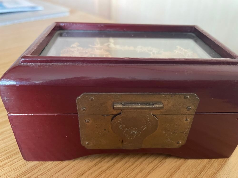 COFFRET ASIATIQUE Décoration