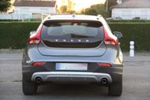 V40 Cross Country D3 150 Geartronic 6 Cross Country Luxe 2018 occasion 31410 No&eacute;