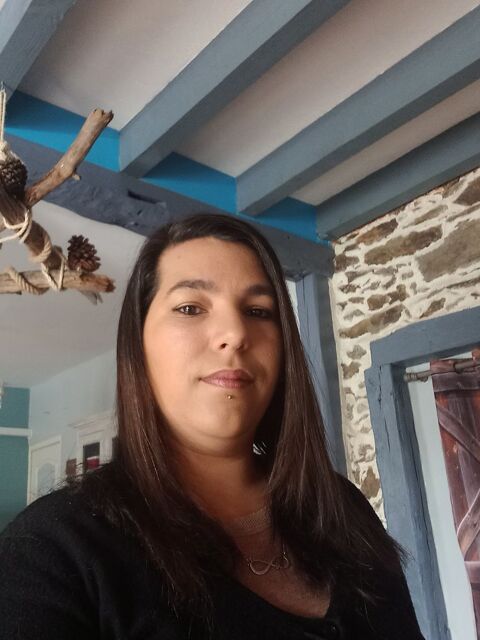 Services d aides à la personne 0 24270 Angoisse