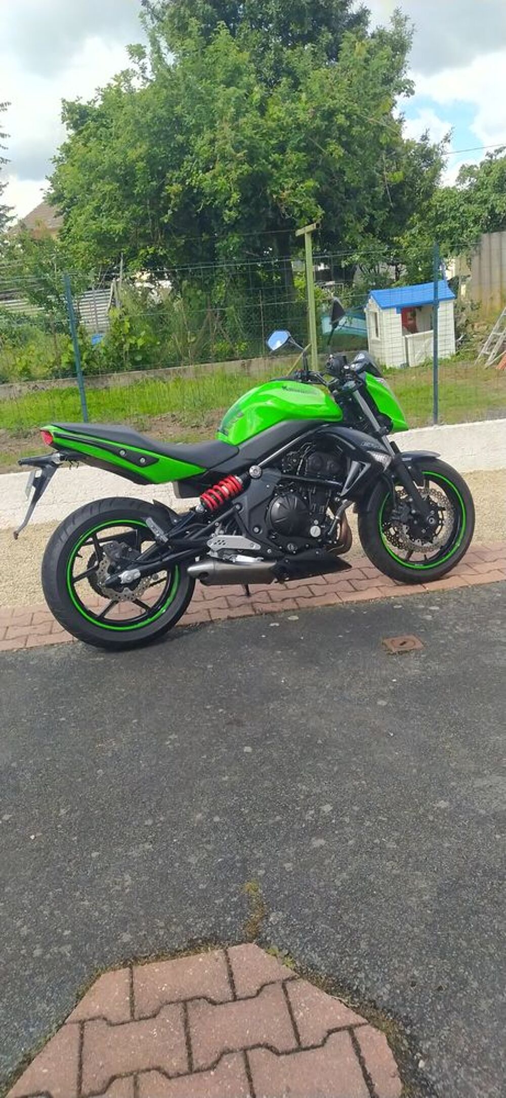 KAWASAKI 2010 occasion 86140 Scorb&eacute;-Clairvaux