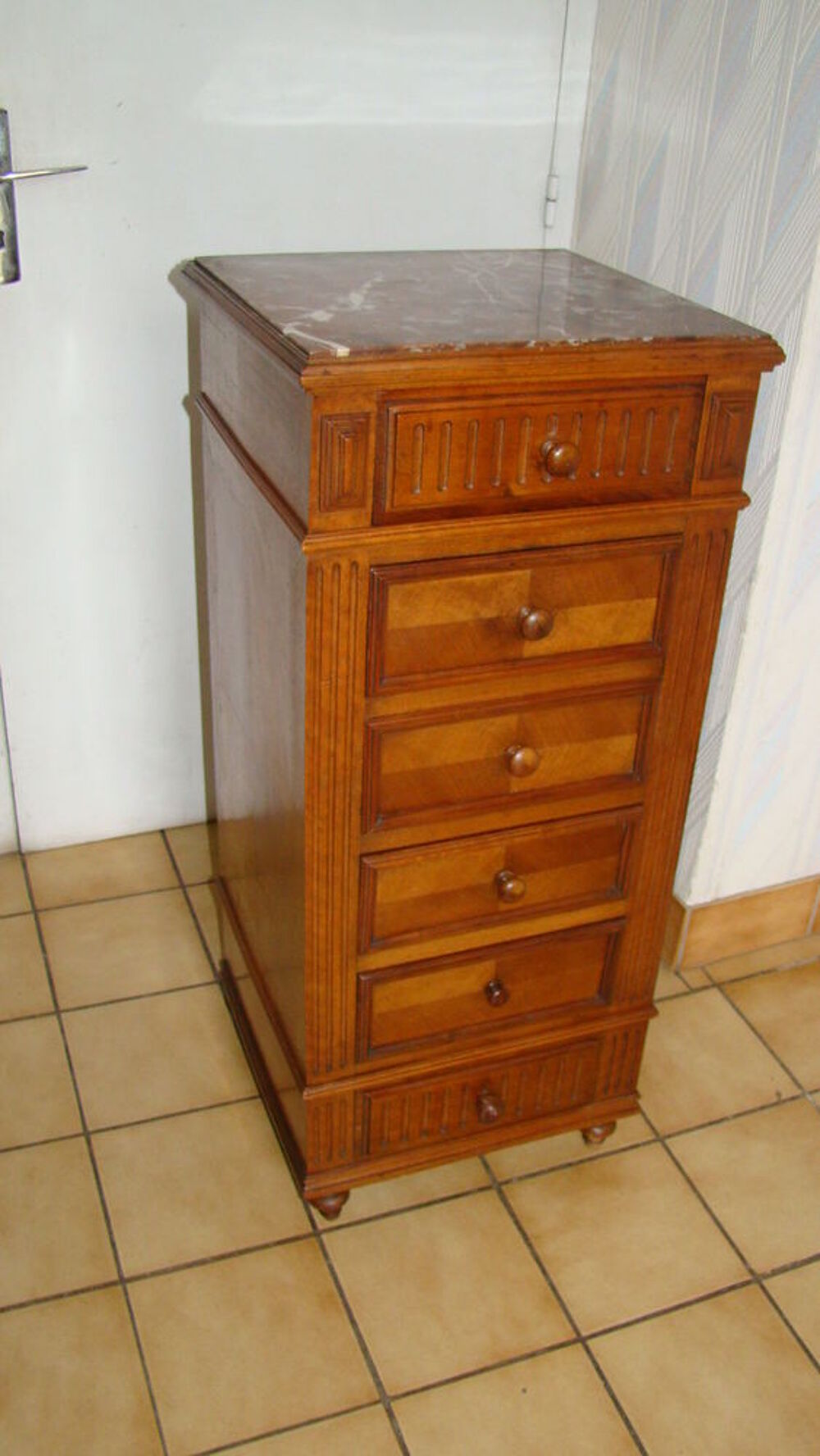 Chiffonnier de style Louis XVI - Epoque XIX&egrave;me Meubles