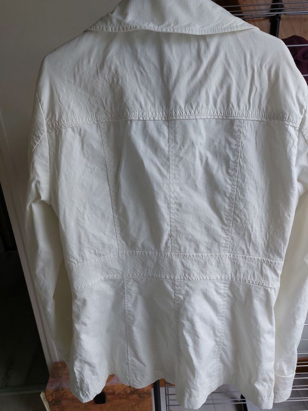 imper 3/4 blanc doubl&eacute; t.M quasi neuf Vêtements