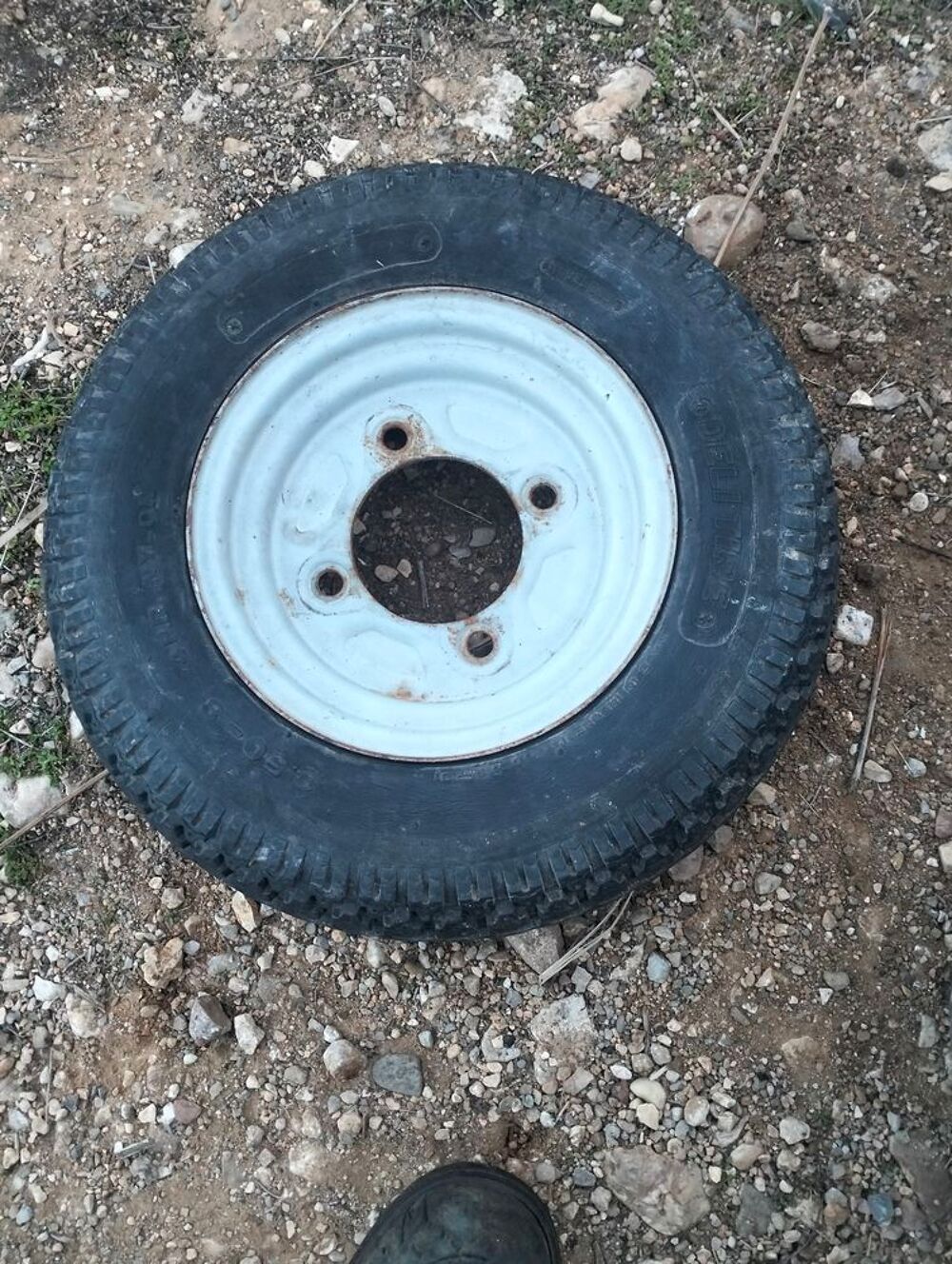 Roue remorque 8" entraxe 4x115 ET0 dia 85 mm Bricolage