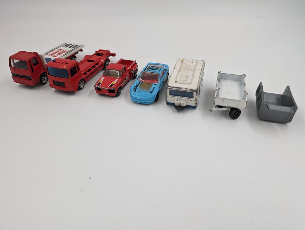 Lot de Diverses Petites Voitures Jeux / jouets