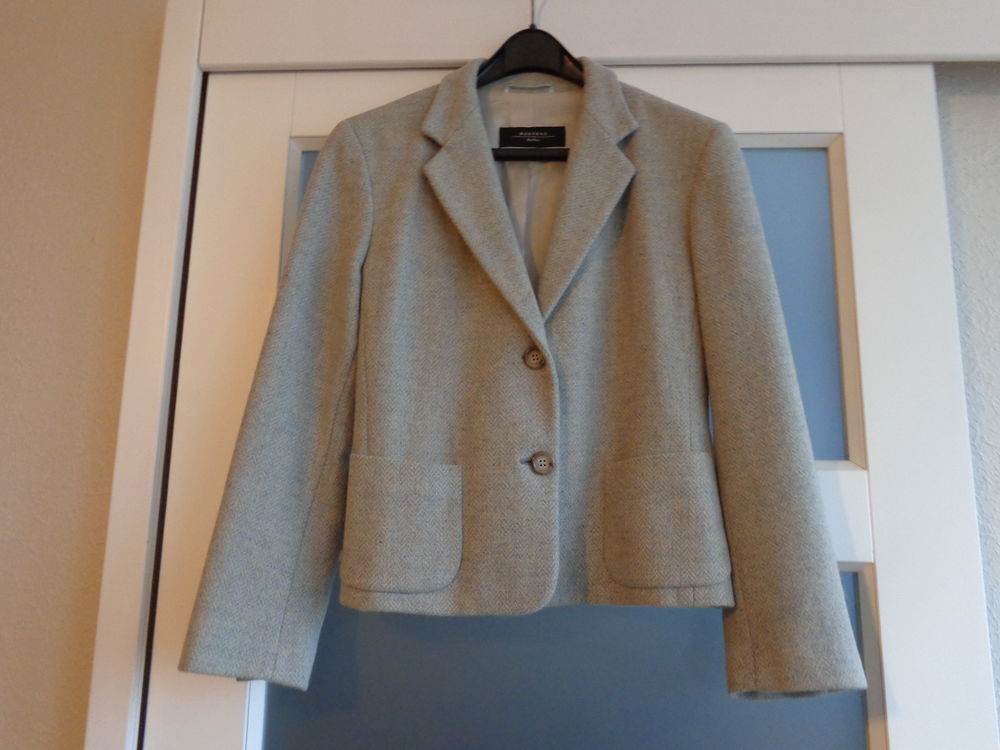 Veste en tweed chaud bleu chin&eacute;. Vêtements