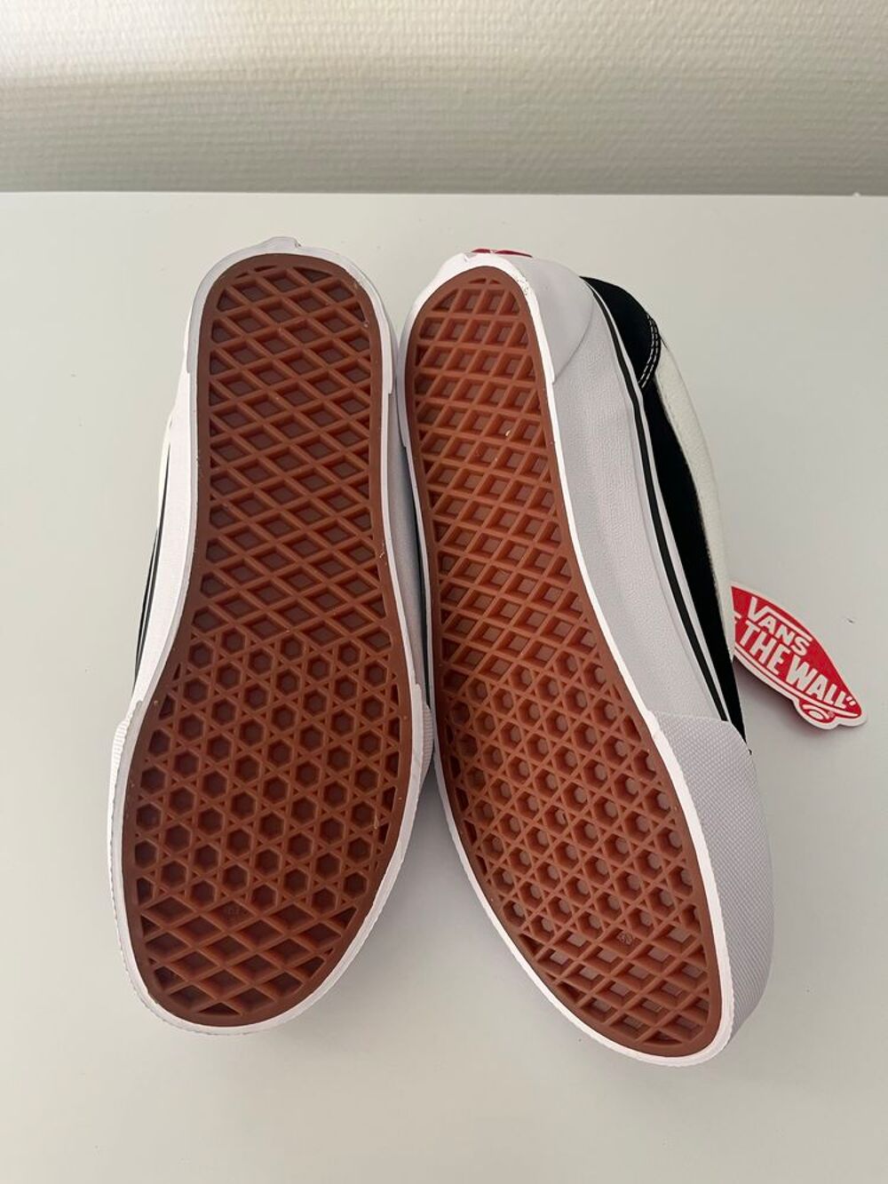 vans Knu Skool noir et blanc - pointure 38 Chaussures