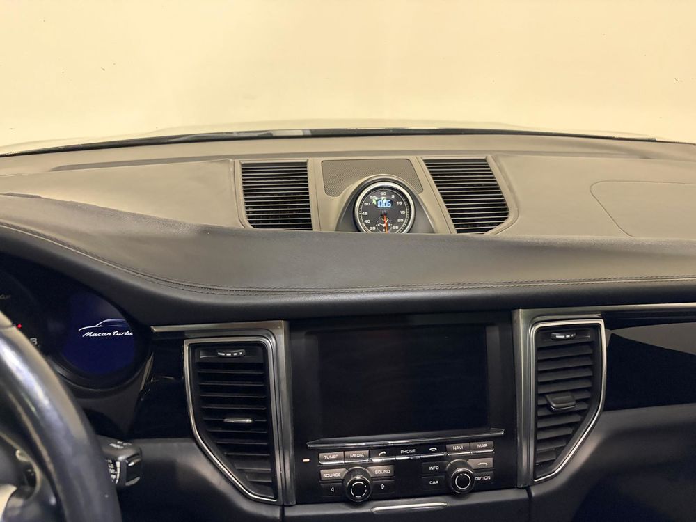 Macan Turbo 3.6 V6 400 ch PDK 2015 occasion 30132 Caissargues