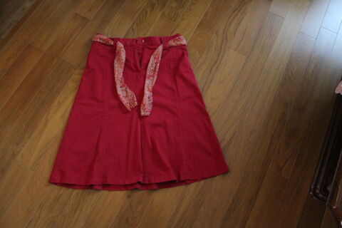 JUPE ROUGE FEMME 10 Dijon (21)