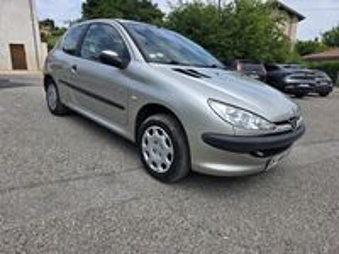 206 1.4e 16V Style 2005 occasion 69320 Feyzin