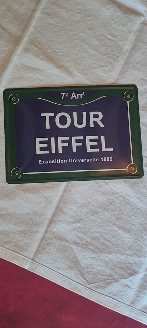 Plaque en m�tal ( tour Eiffel 7e arrt ) 10 Avermes (03)