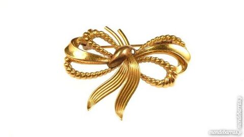 Broche des années 1950 15 Montargis (45)