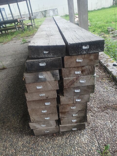 Madrier en bois traité L. 4 m - section 75 x 225 0 Lavans-Quingey (25)