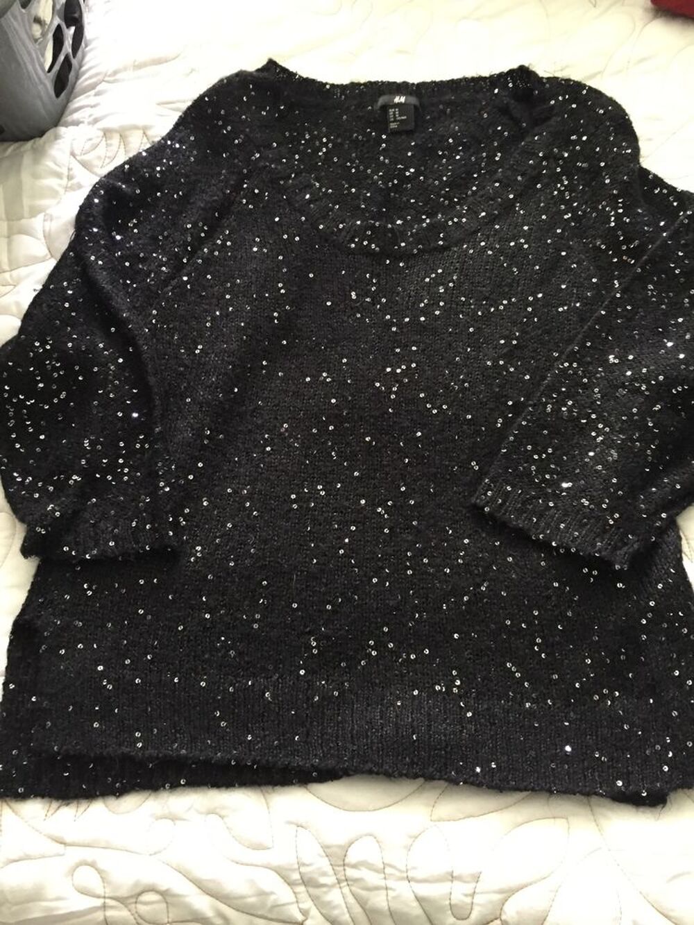 2 PETITS PULLS MAILLE BRILLANTE T. M Vêtements