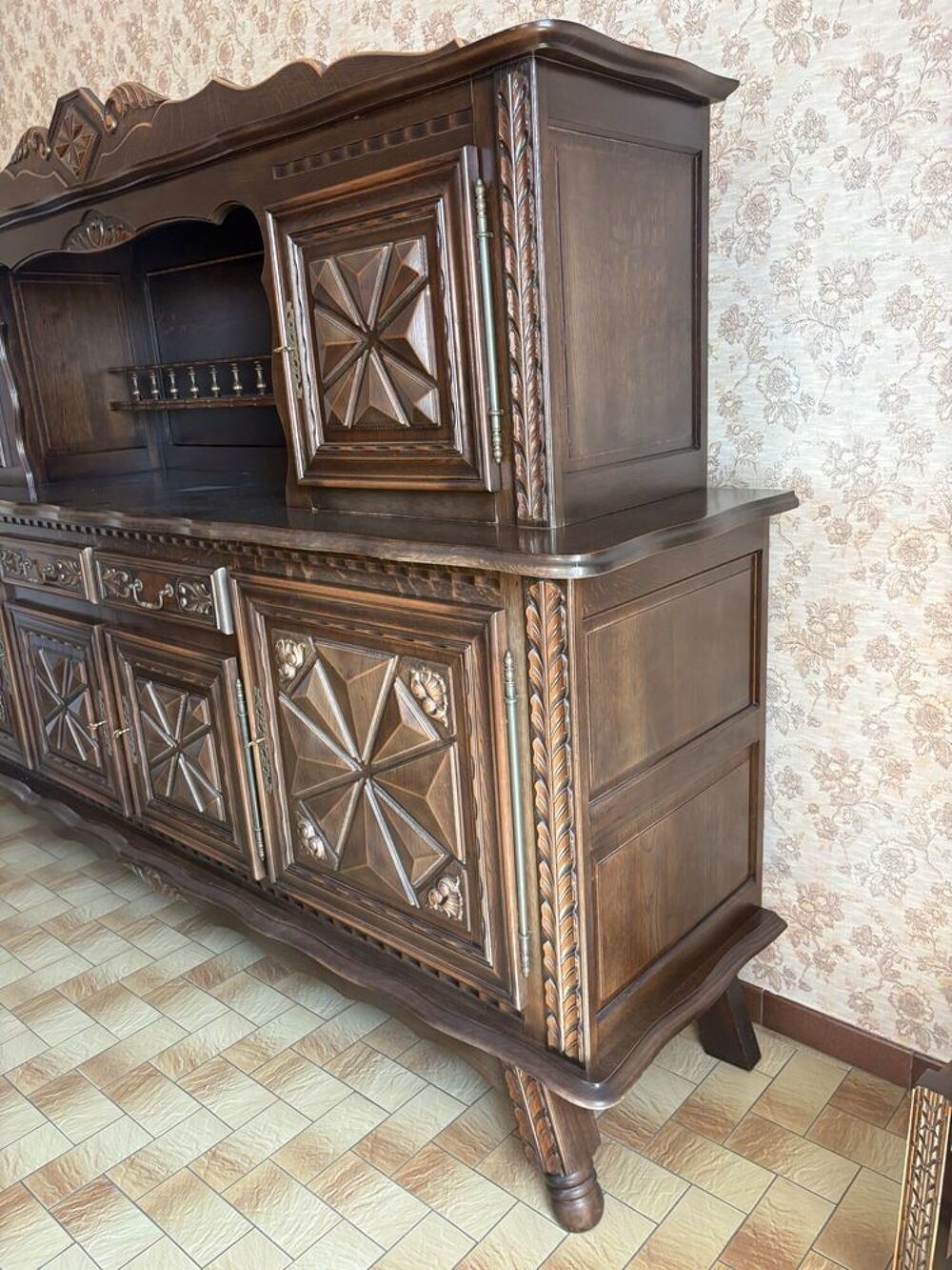 Buffet basque / vaisselier Meubles