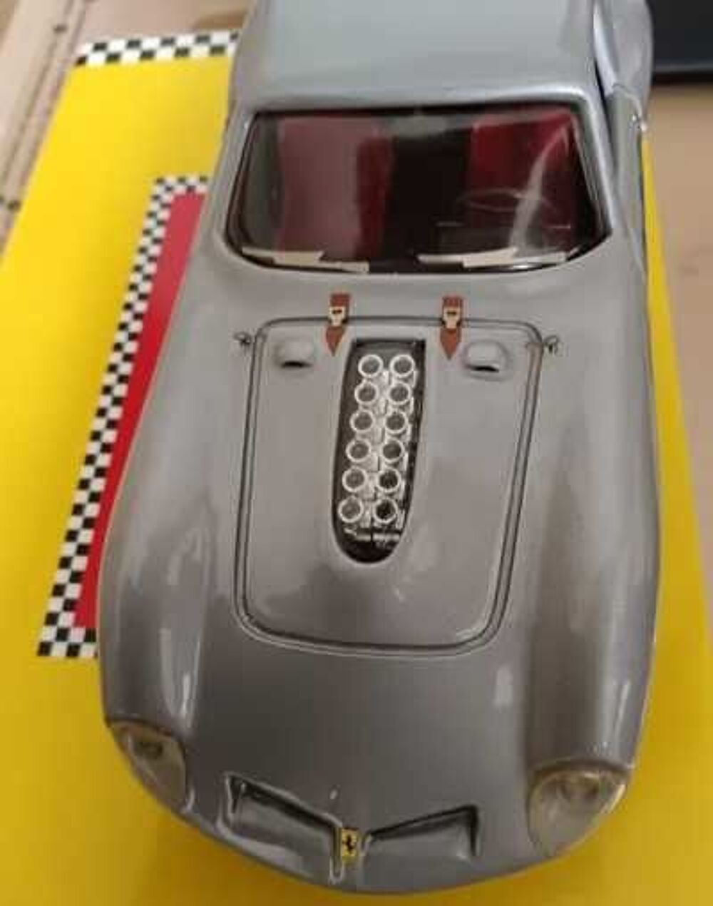 Ferrari 250 GT Breadvan Rosso Model 1/18 