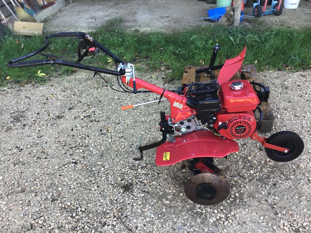 Motoculteur Honda F501 + accessoires ? &Eacute;tat neuf Jardin