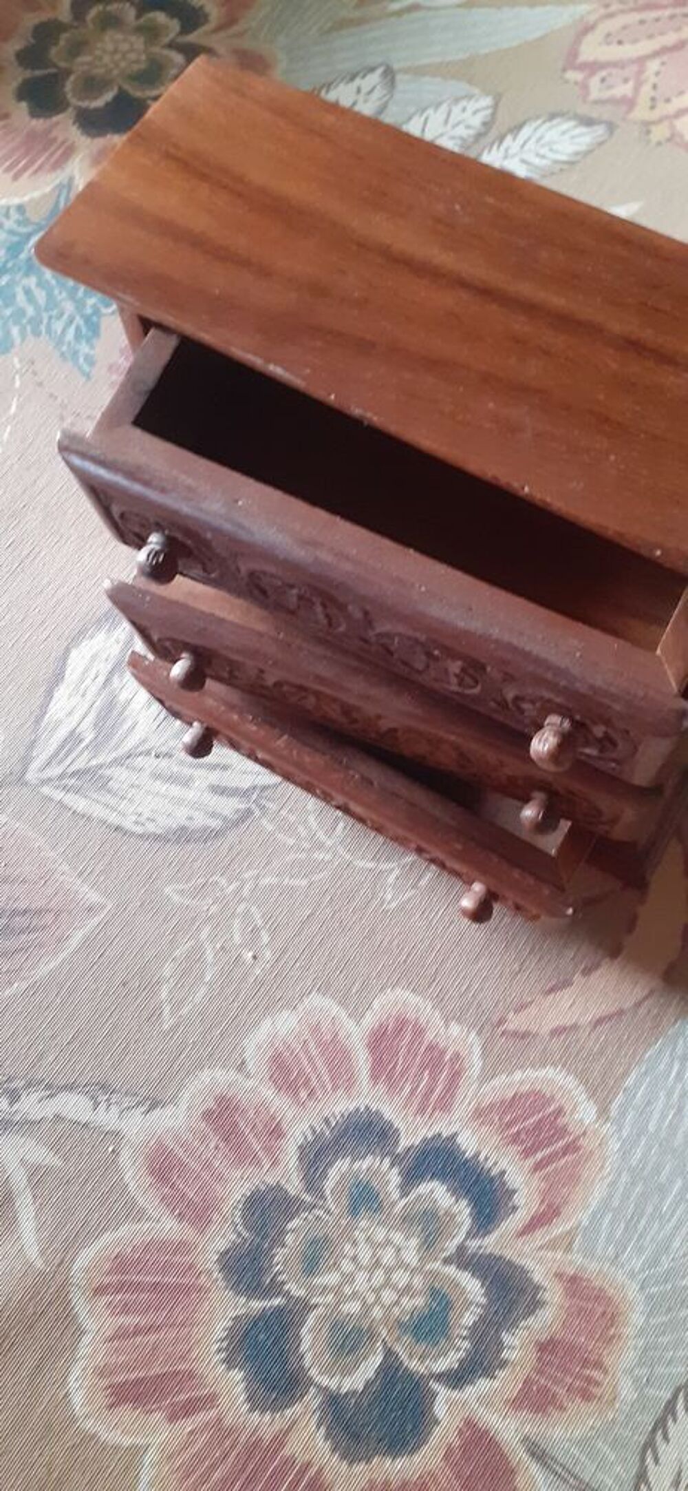 Bo&icirc;te &agrave; bijoux en bois :16x16x6,5 cm , 3 tiroirs Décoration
