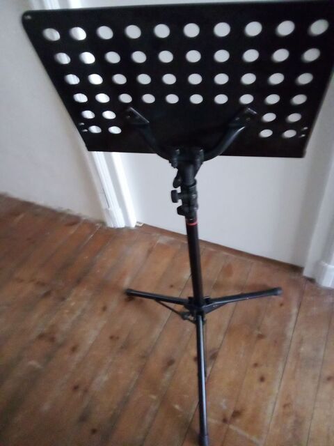 pupitre de musique 20 Arras (62)