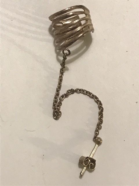 Boucle d'oreille � cha�nette en argent 15 Mottier (38)