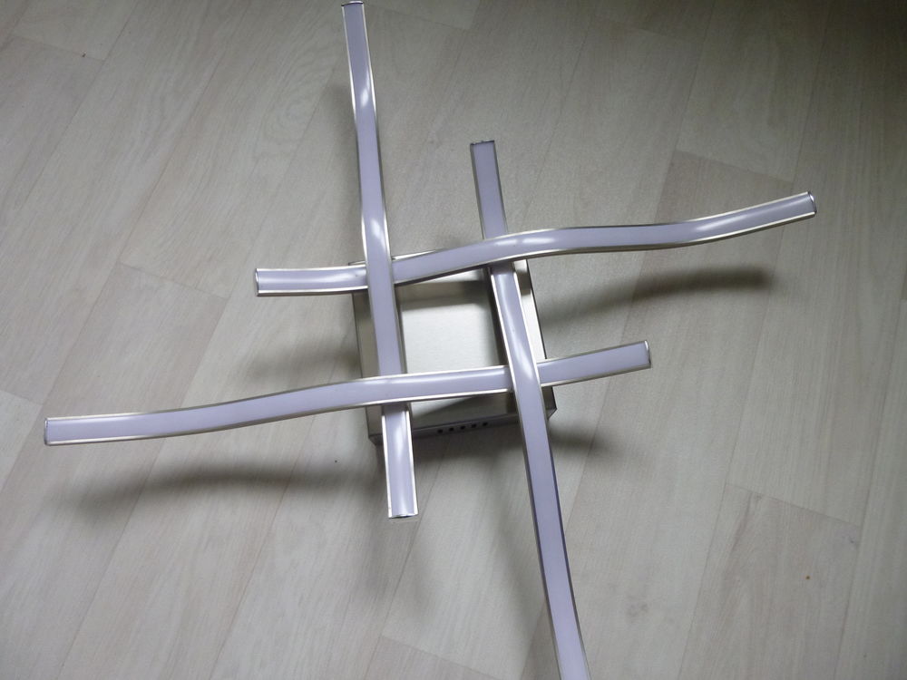 Eclairage int&eacute;rieur (plafonnier) en tr&egrave;s bon &eacute;tat (neuf) Dcoration