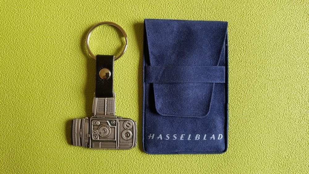 PORTE-CL&Eacute; HASSELBLAD 
