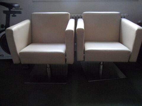Paire de fauteuils pivotants 50 Saint-Martin-Belle-Roche (71)