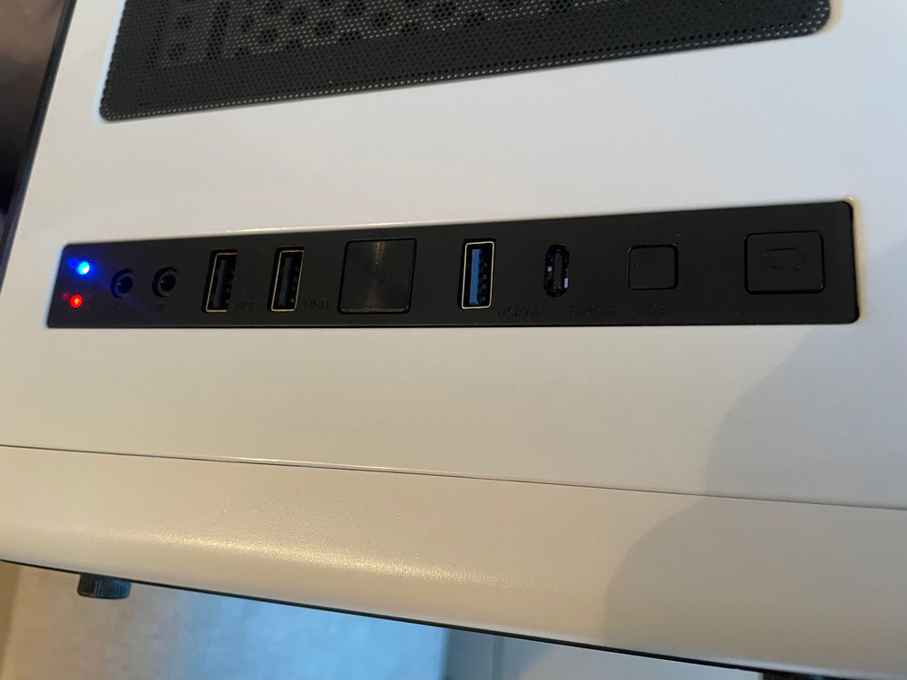 PC Gaming tr&egrave;s propre, comme neuf Matériel informatique