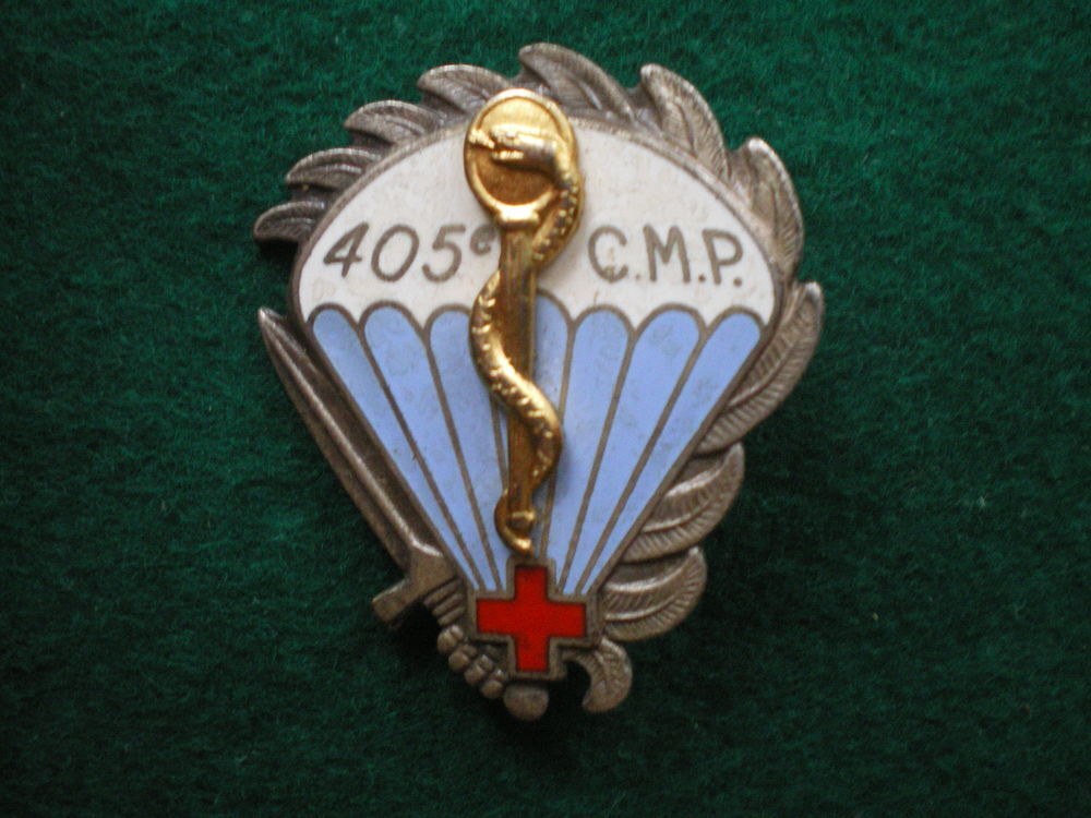 Insigne de Sant&eacute; - 405&deg; Compagnie M&eacute;dicale Parachutiste. 