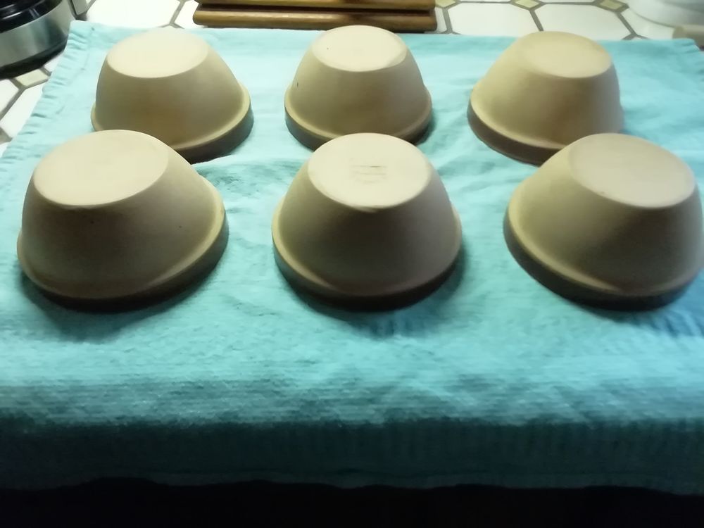 6 bols en gr&eacute; de Gien France Cuisine