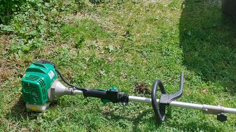 Debrousailleuse 80 Nogent-l�s-Montbard (21)