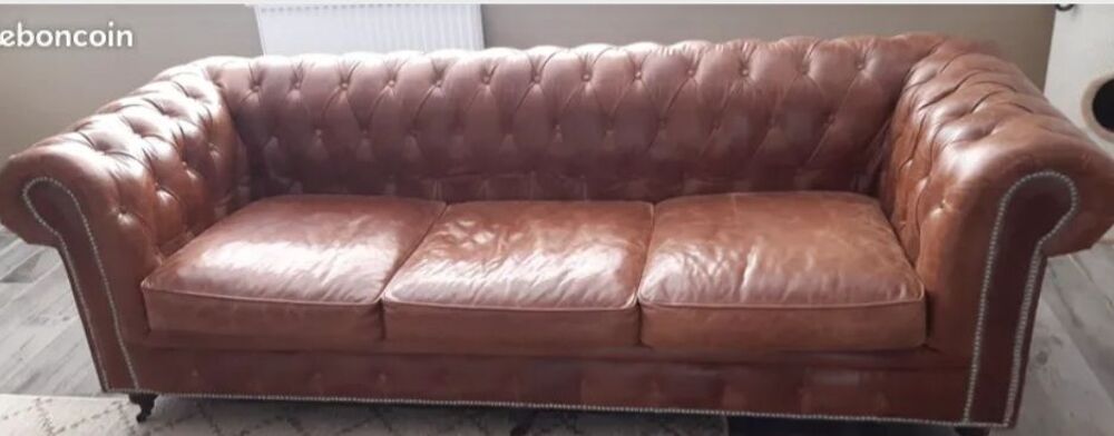 Canap&eacute; cuir marron chesterfield 4 places Meubles